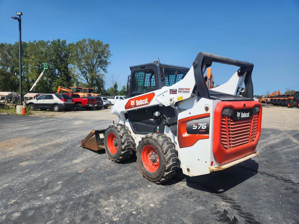 2020 BOBCAT S76