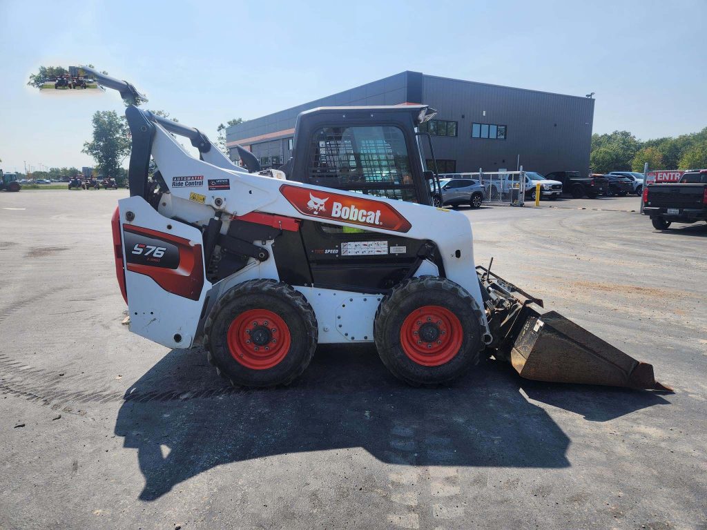 2020 BOBCAT S76